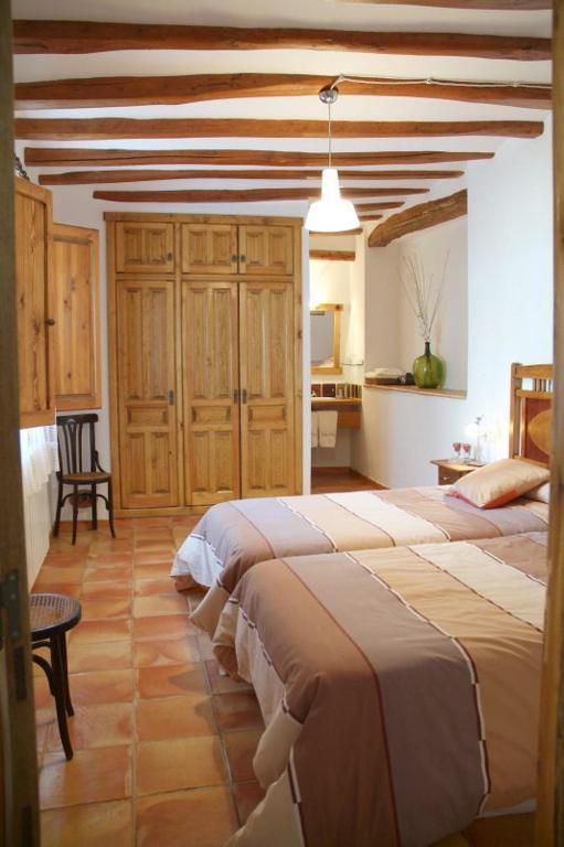 Hostal La Llar D'aitana Alcoleja Habitación foto