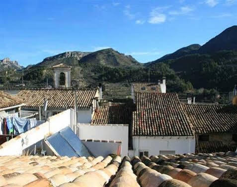 Hostal La Llar D'aitana Alcoleja Exterior foto